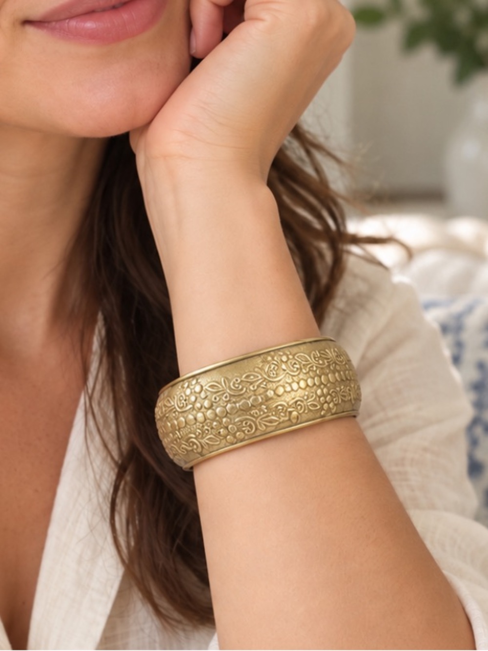 Vintage Brass Embossed Bangle Bracelet. Art Deco | 1970’s | Patina | Raised